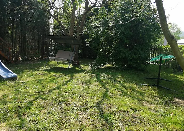 Апартаменты Flora Кехидакустани